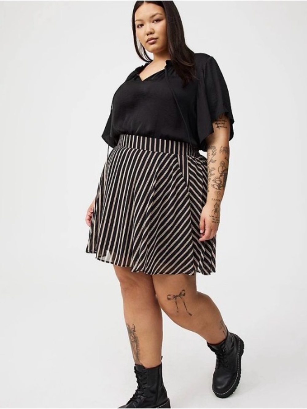 torrid Black & Cream Striped Skater Skirt